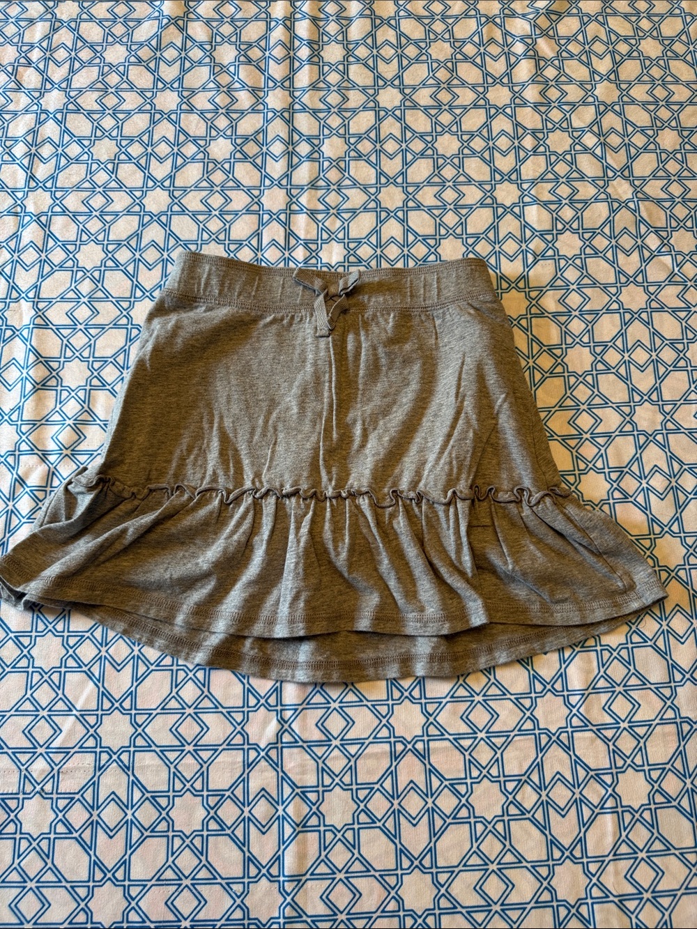 The Children’s Place Gray Ruffle Hem Girls Skort